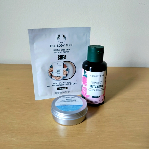 Mixed Lot The Body Shop Body Shower Gel, Make-up Cleansing Butter Body Butter - Picture 1 of 7
